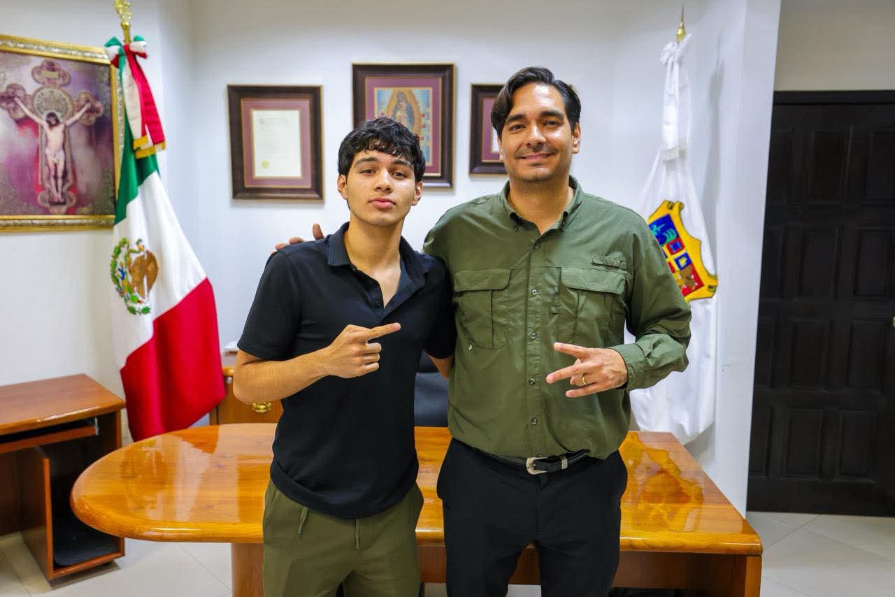 Presidente Carlos Peña Ortiz felicitó al joven boxeador Gerardo «El Bendito» Estopellán