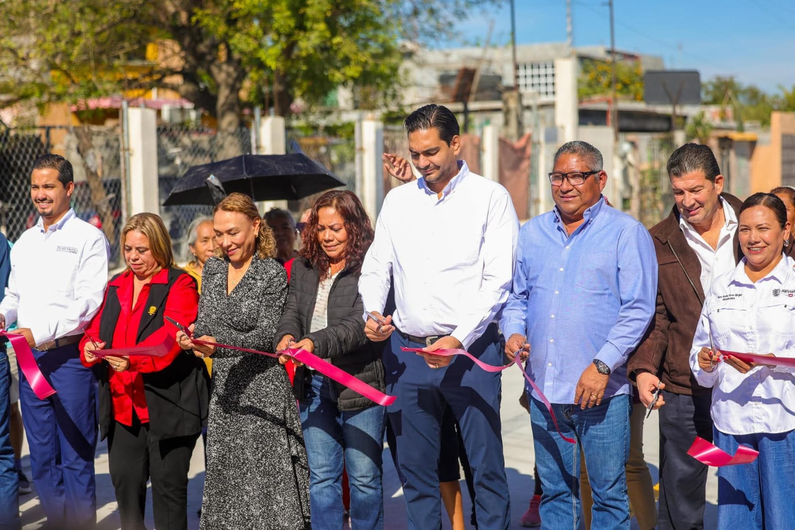 Festejaron pavimentación en la Américo Villarreal Guerra con una fiesta gastronómica para el Alcalde