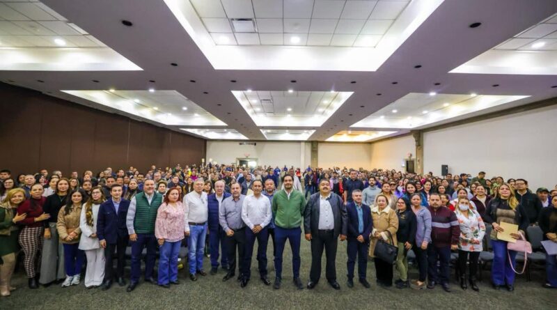 Apoya Gobierno de Carlos Peña Ortiz al magisterio con «Subsidio del Agua»