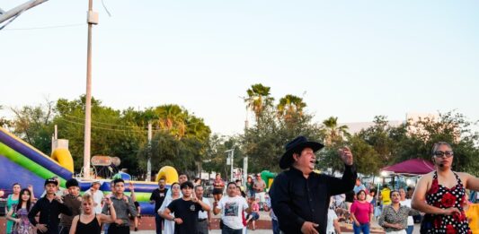 Promueve Gobierno de Carlos Peña Ortiz la tradición del danzón